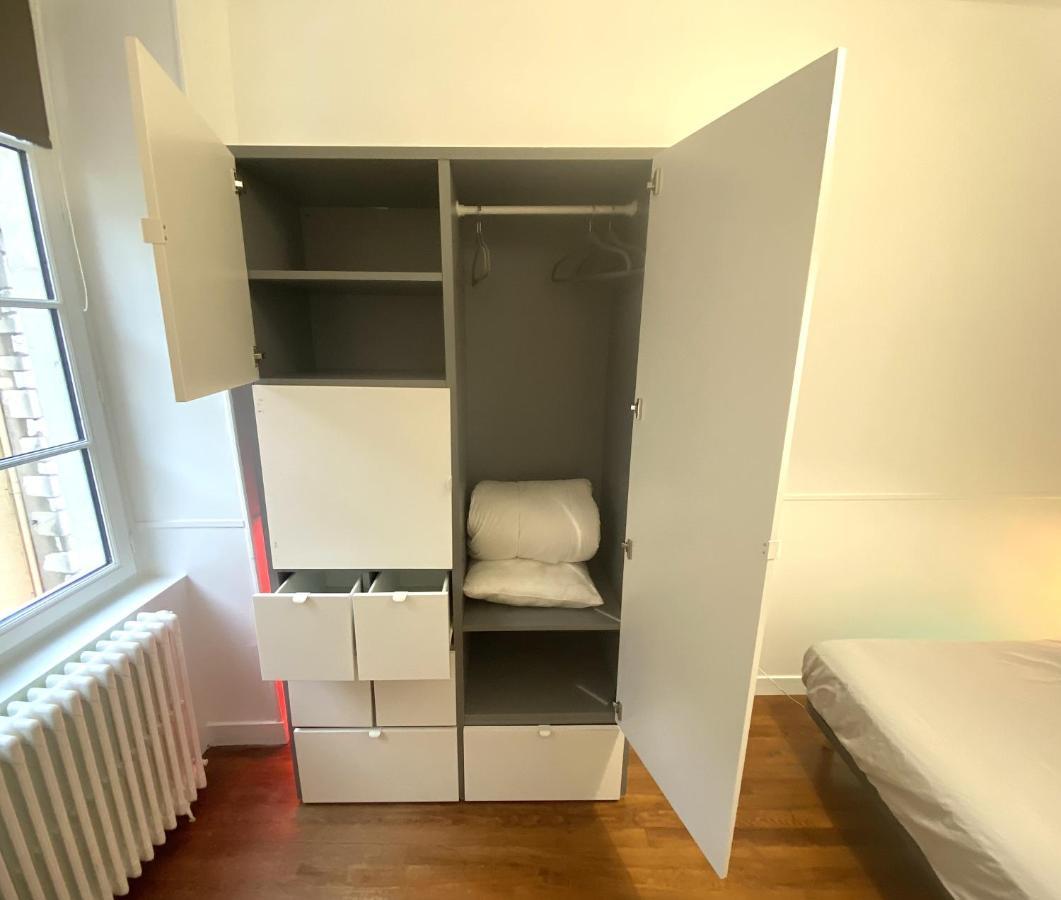 Floydroom'S Pau Chambre Hotes Dans Appartement Partage Proche Chateau Exterior foto